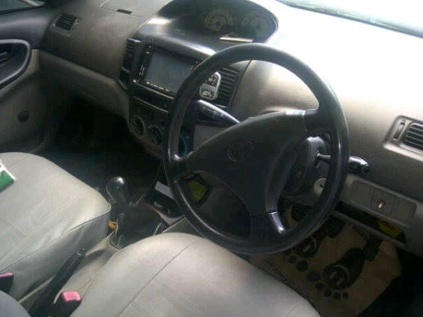toyota vios tahun 2005 tangerang