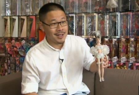 &#91;TEROBSESI&#93;๑ Pria Singapura Ini Koleksi 6.000 Boneka Barbie.๑&#91;CEKIDOT&#93;