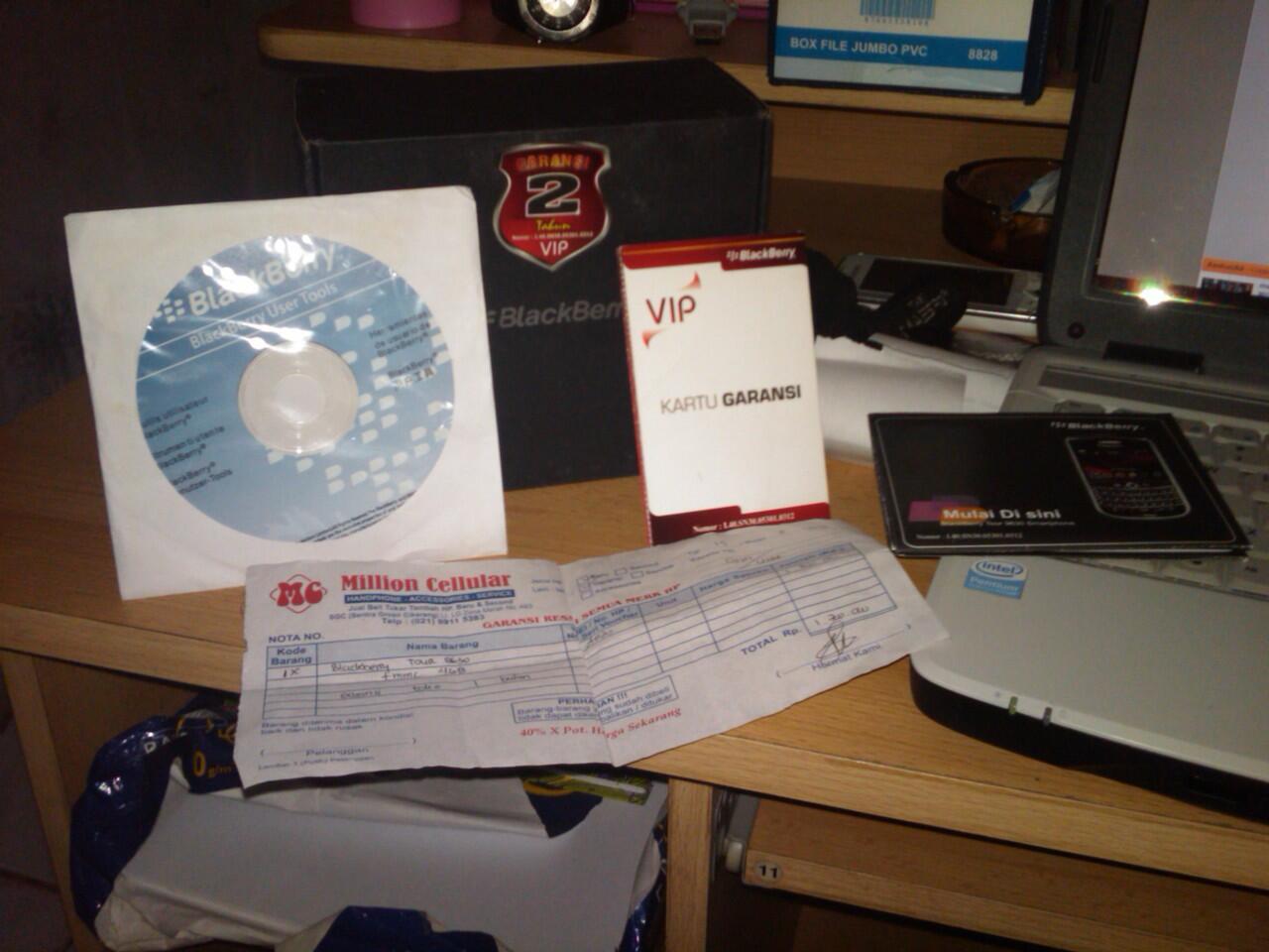 Jual BB Tour 9630 Sprint Black Lengkap masih Garansi