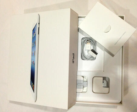 iPad 3 Wi-fi + CELLULAR, White 32GB, KONDISI SPT BARU!!