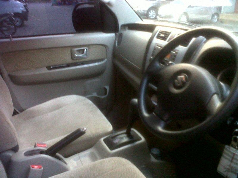 APV ARENA SGX LUXURY MATIC PUTIH 2010