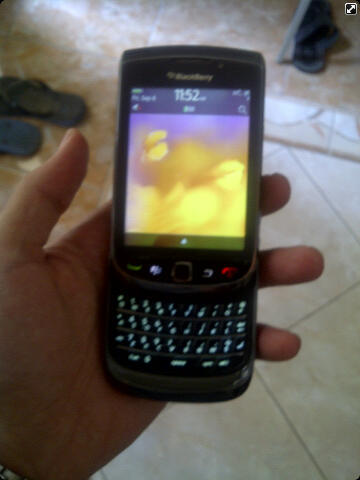 blackberry torch eks berrindo fullset 90% Bandung
