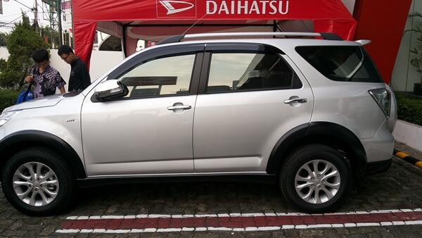 ALL NEW TERIOS WITH AIR BAG AND ABS READY STOCK!!
