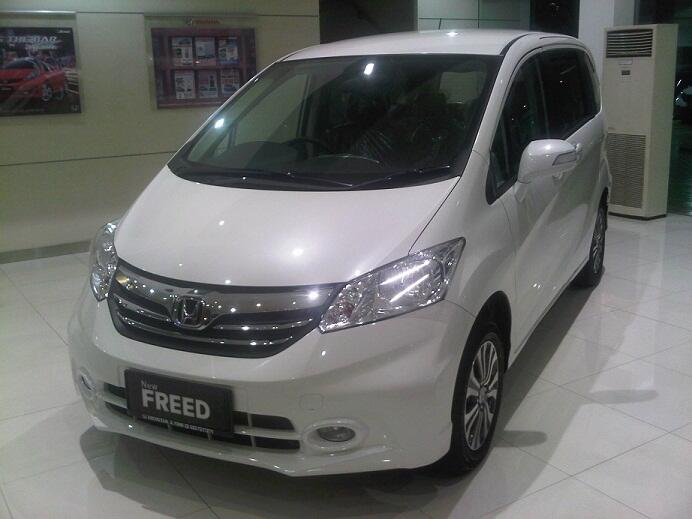 PROMO TERBAIK HONDA NEW FREED 1.5