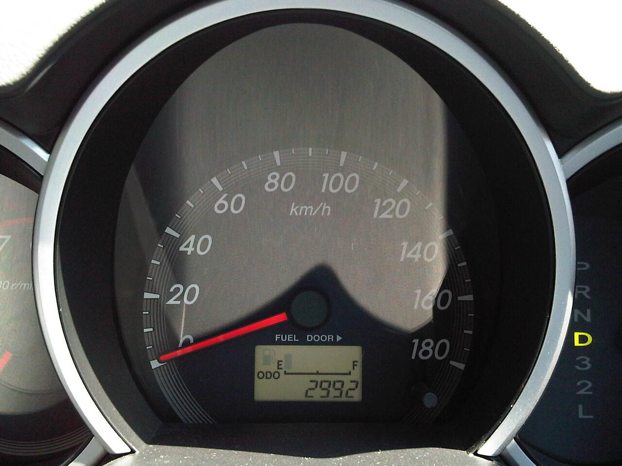 TOYOTA RUSH G AT 2013 Km 3rb ASLI!!