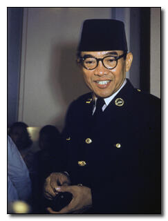 Film Porno Soekarno Palsu Garapan CIA