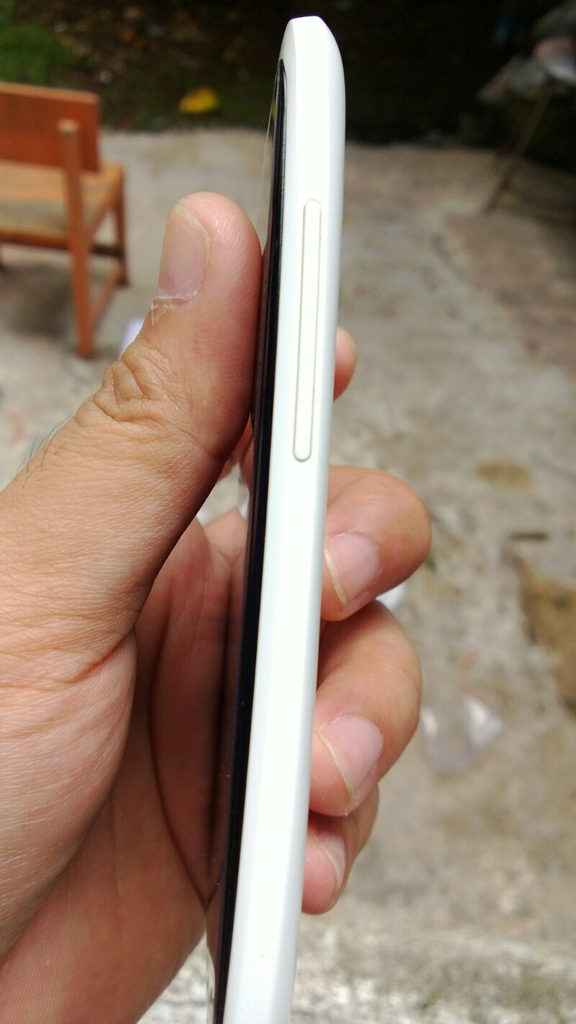 wts HTC one x 32 gb white perfect condition
