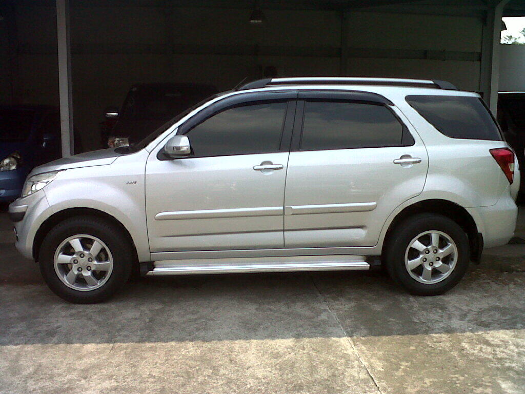 Daihatsu Terios TX AT 1.5