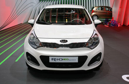 promo kia all new rio cbu 2013 tdp dan angsuran rendah