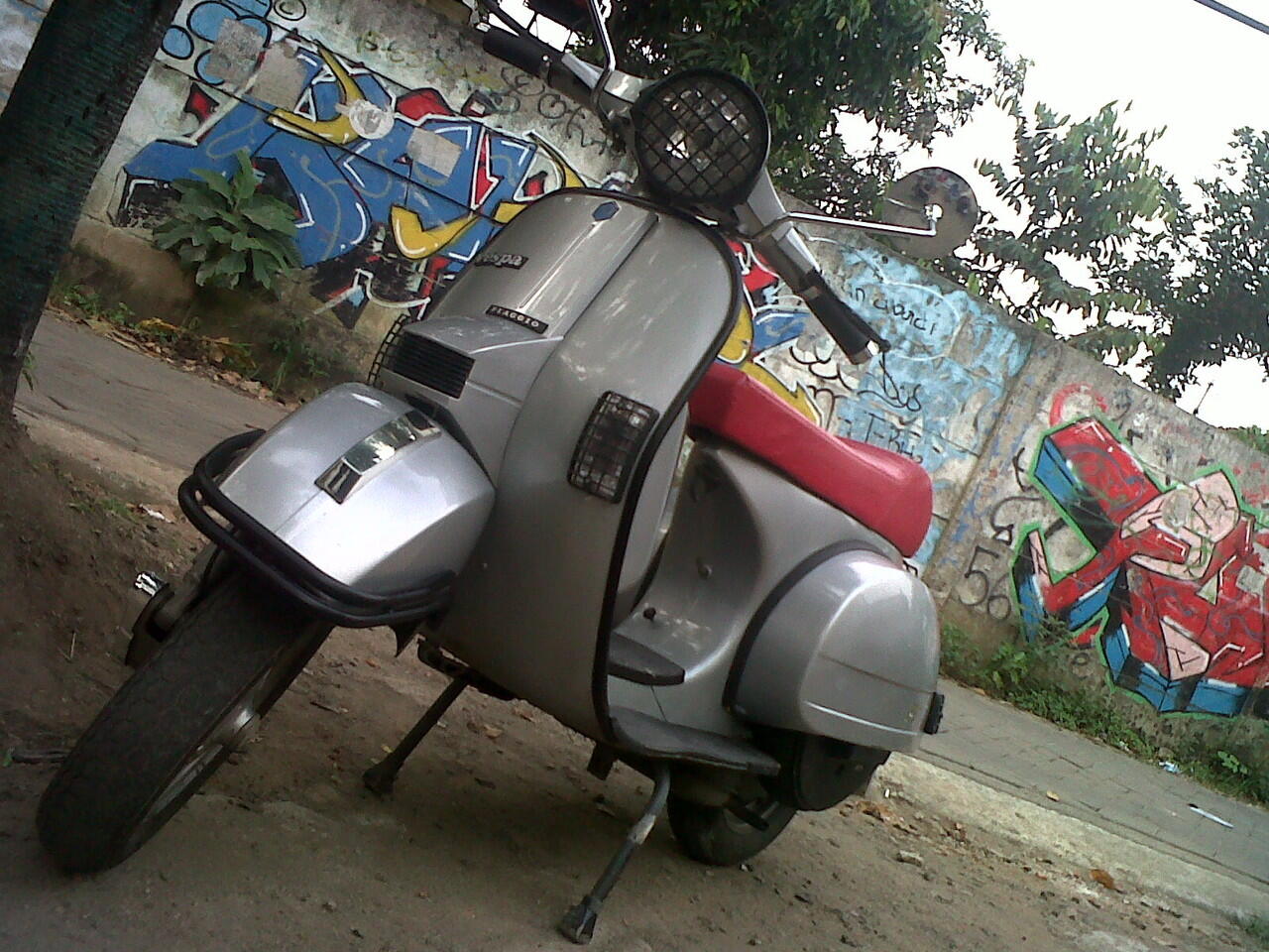vespa exclusive 2 like a new px