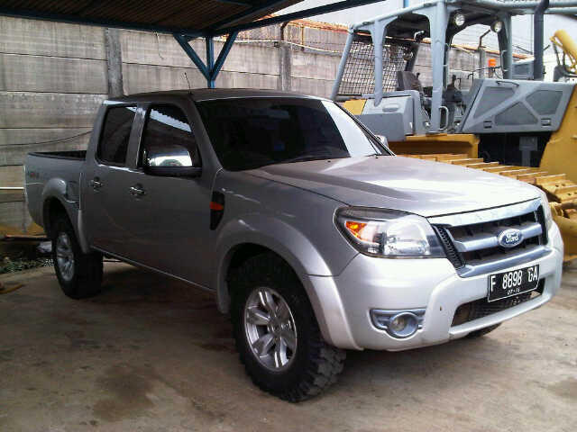 DIJUAL CEPAT FORD RANGER 2011