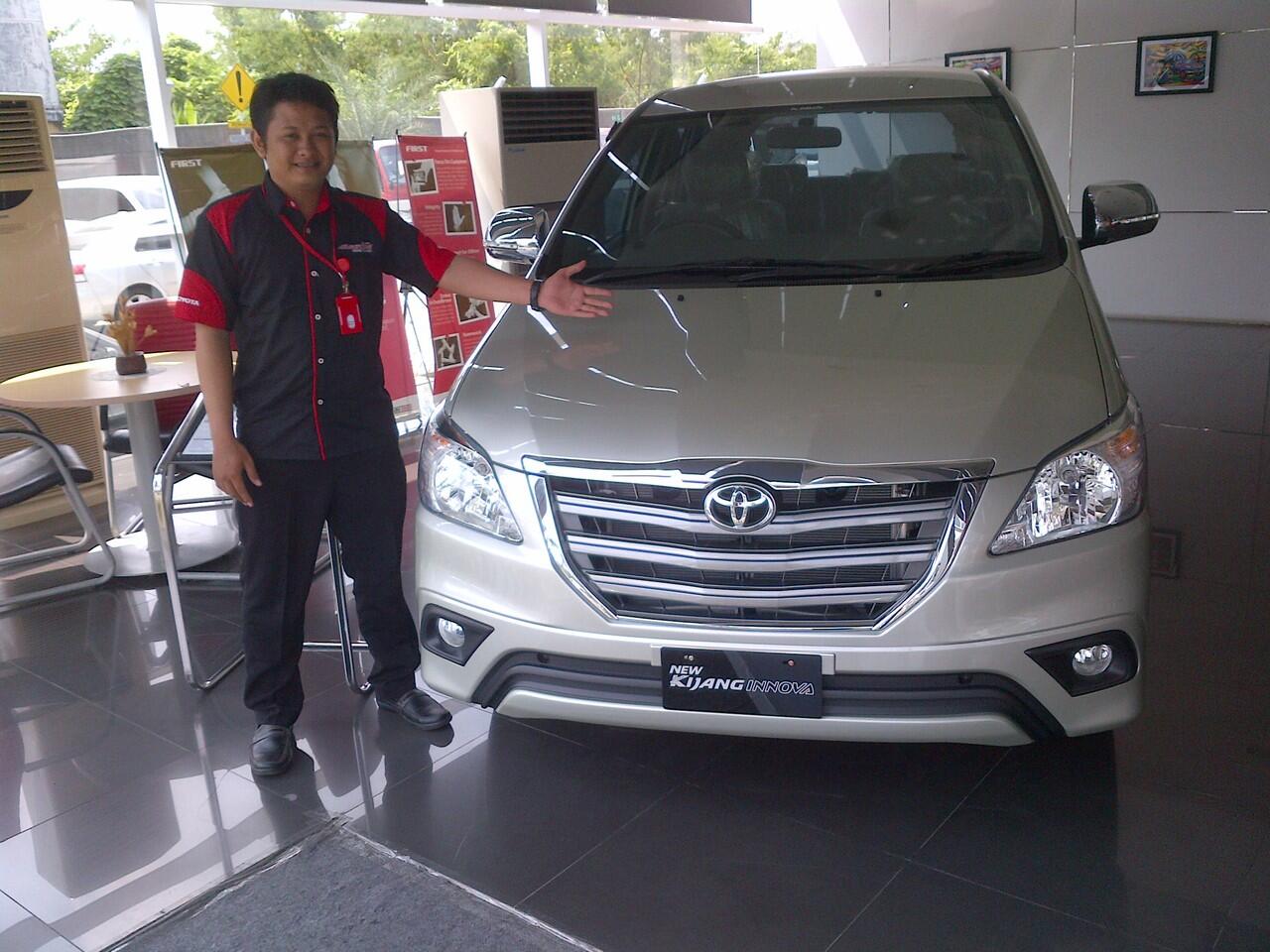 TOYOTA NEW INNOVA KIJANG 2013