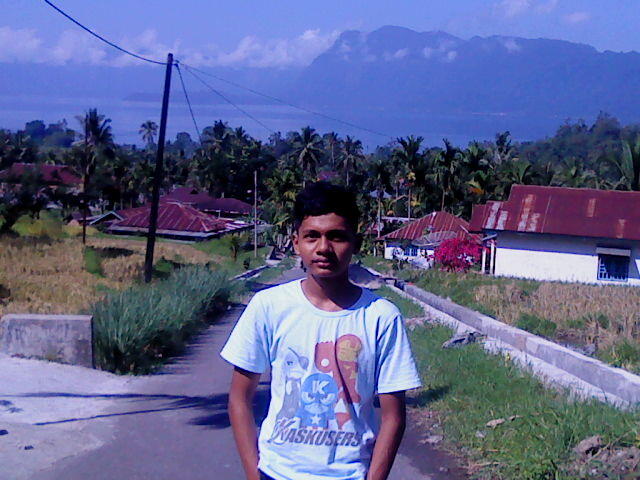 Keindahan danau maninjau