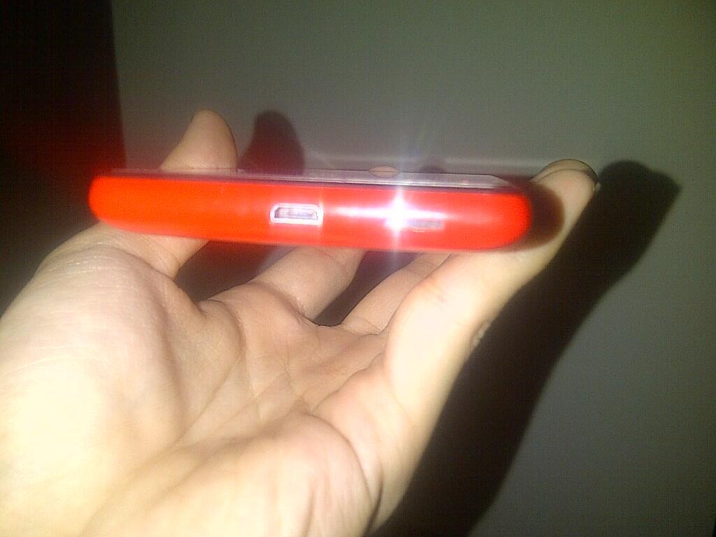 NOKIA LUMIA 820 Red Fullset (MURAH tapi ISTIMEWA)