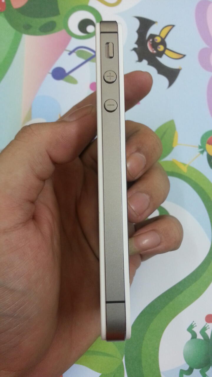 iphone 4S 64gb FU white fullset mulus banget 97%