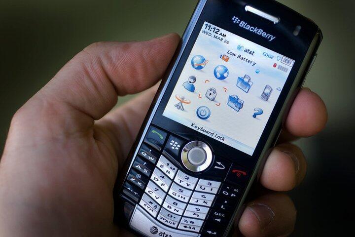 BB Pearl 3G 9105 Hrg Rp. 650rb;SMS;081998224848