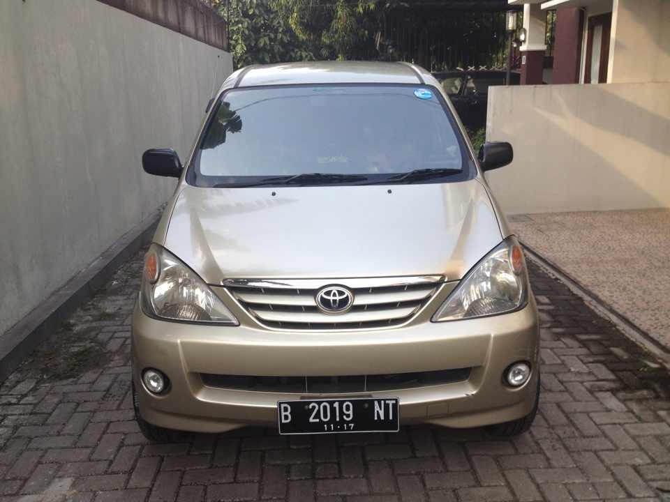 Jual avanza type E tahun 2004