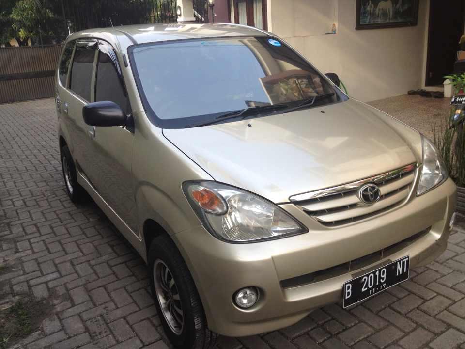 Jual avanza type E tahun 2004