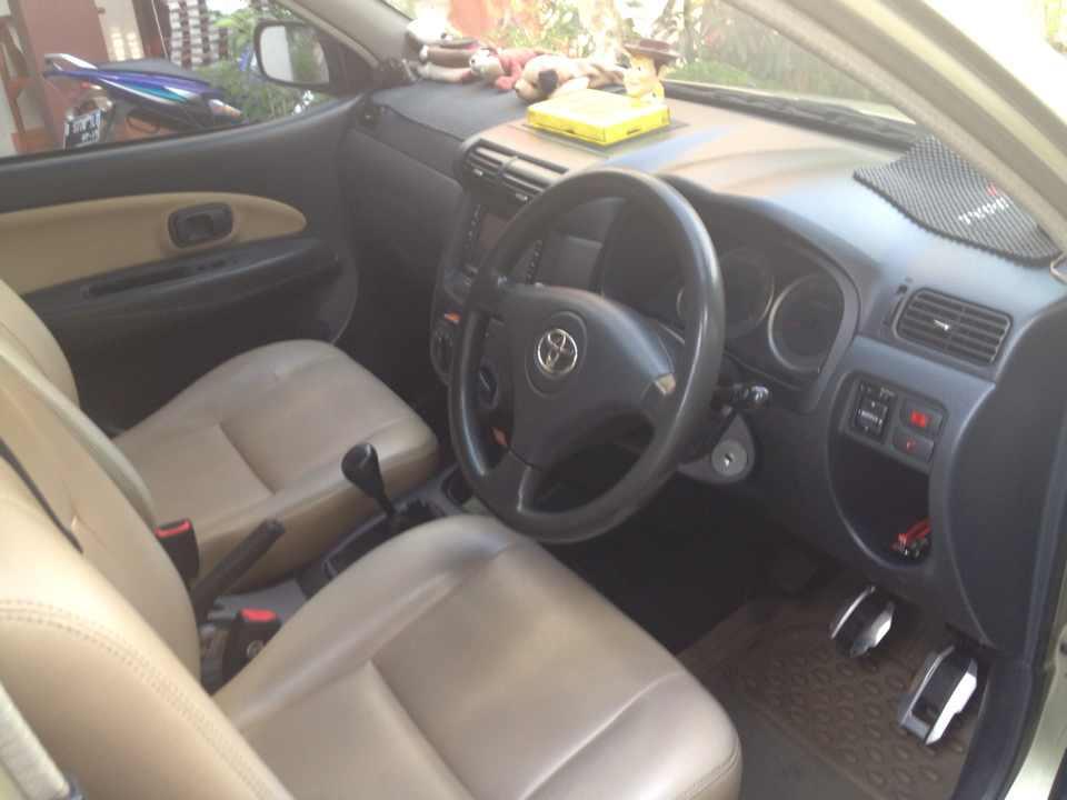 Jual avanza type E tahun 2004