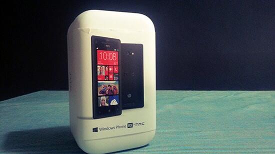 HTC Windows Phone 8X.masi baru dengan harga murah