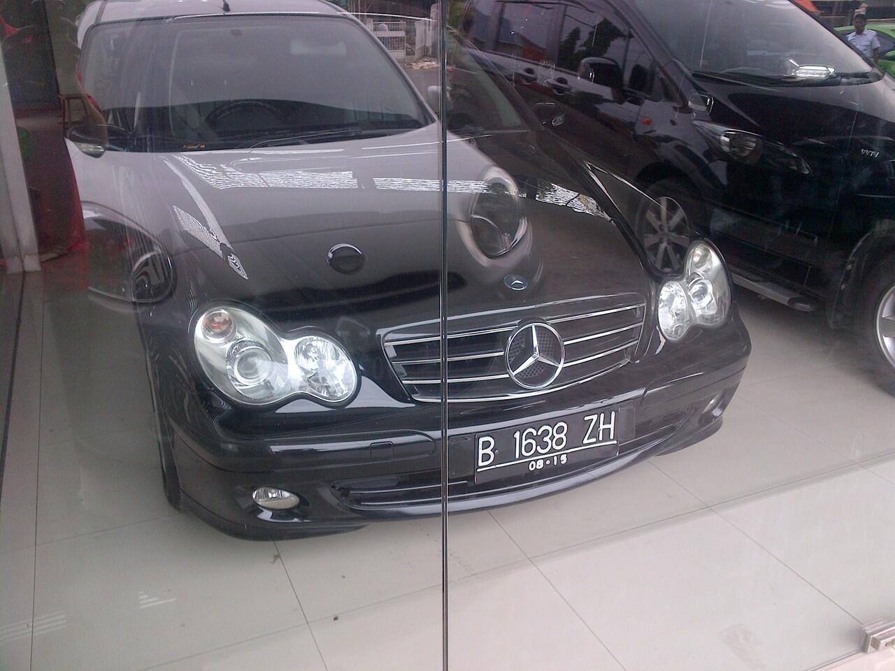 Mercy C240 thn 2005 Kondisi Istimewa
