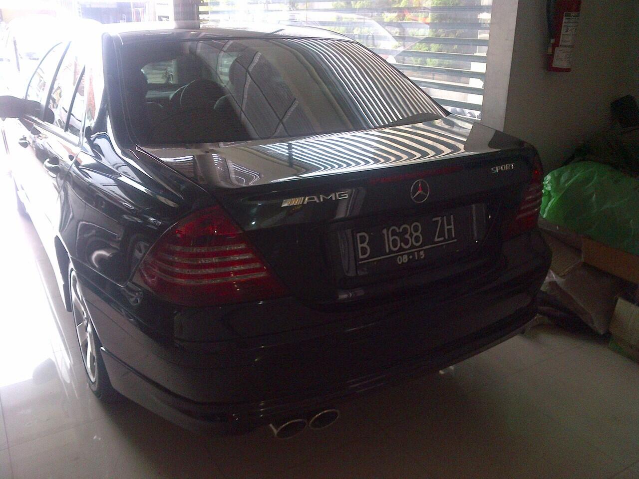 Mercy C240 thn 2005 Kondisi Istimewa