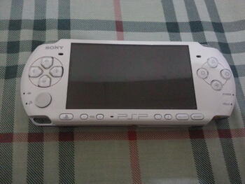 WTS PSP 3006 white full set 2nd harga mahasiswa! mari masuukk