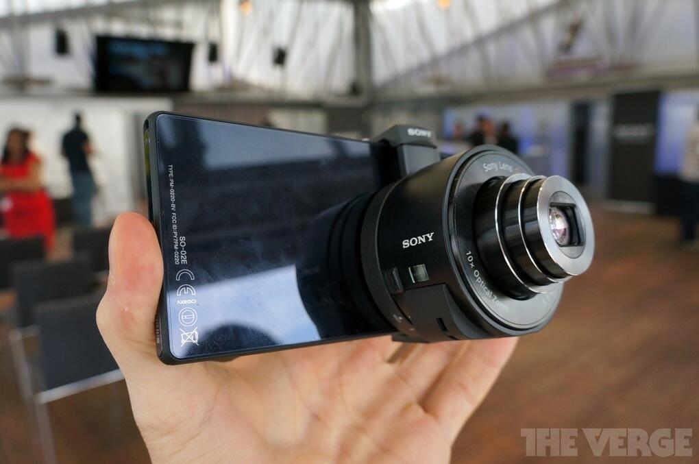 Sony Rilis QX Smart Lens, Modul Kamera untuk Android dan iOS