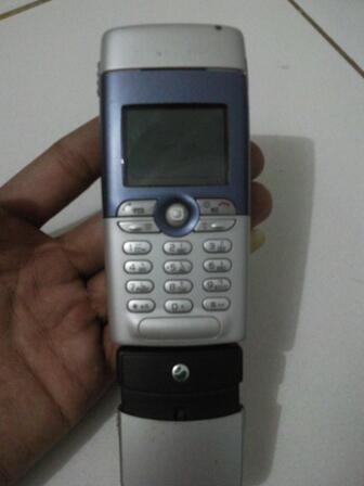 ERICSON T310 + CAMERA EXTERNAL MULUS N BARANG LANGKA BUAT KOLEKTOR MASUK SINI GAN