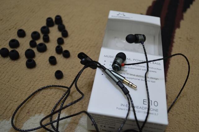 Earphone Hisound PAA1 & Sound Magic E10