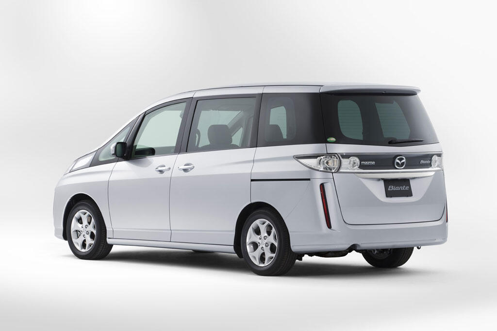 Mazda Biante mobil nyaman berkelas utk keluarga (bekasi)