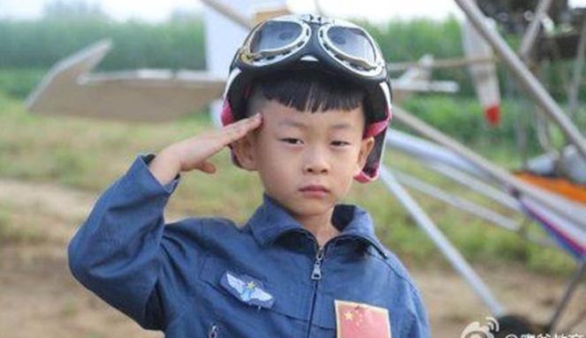 Duoduo,Bocah 5 Tahun Yang Mampu Terbangkan Pesawat