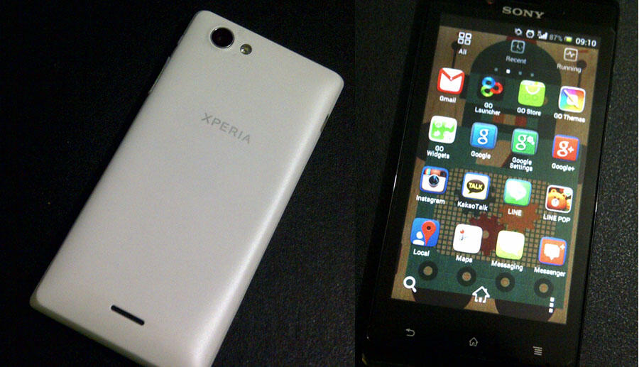 SONY XPERIA J WHITE 99.9% MULUS! baru pake 2bulan lbh, FULLSET+AKSESORIS, TAM