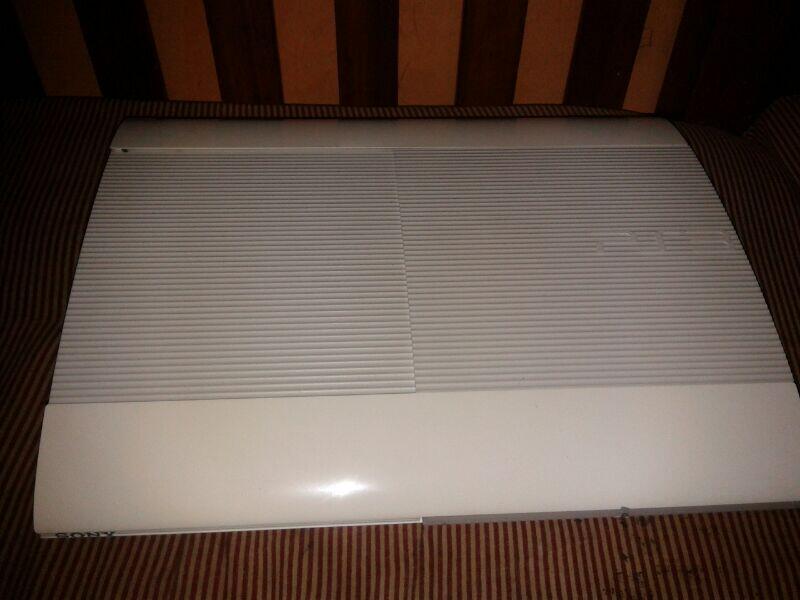 ps3 super slim 250gb white murmer solo
