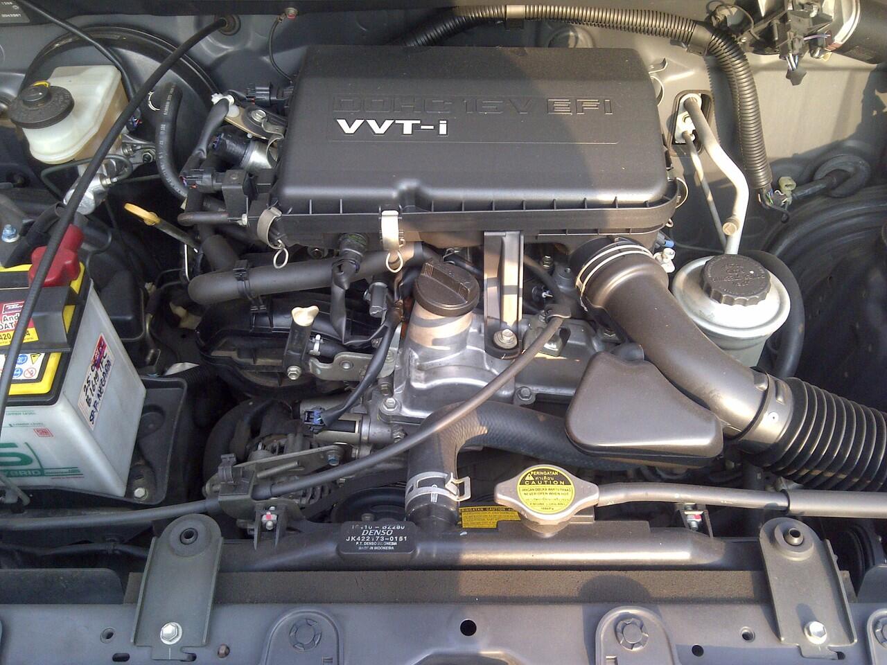 Toyota Avanza M/T 08