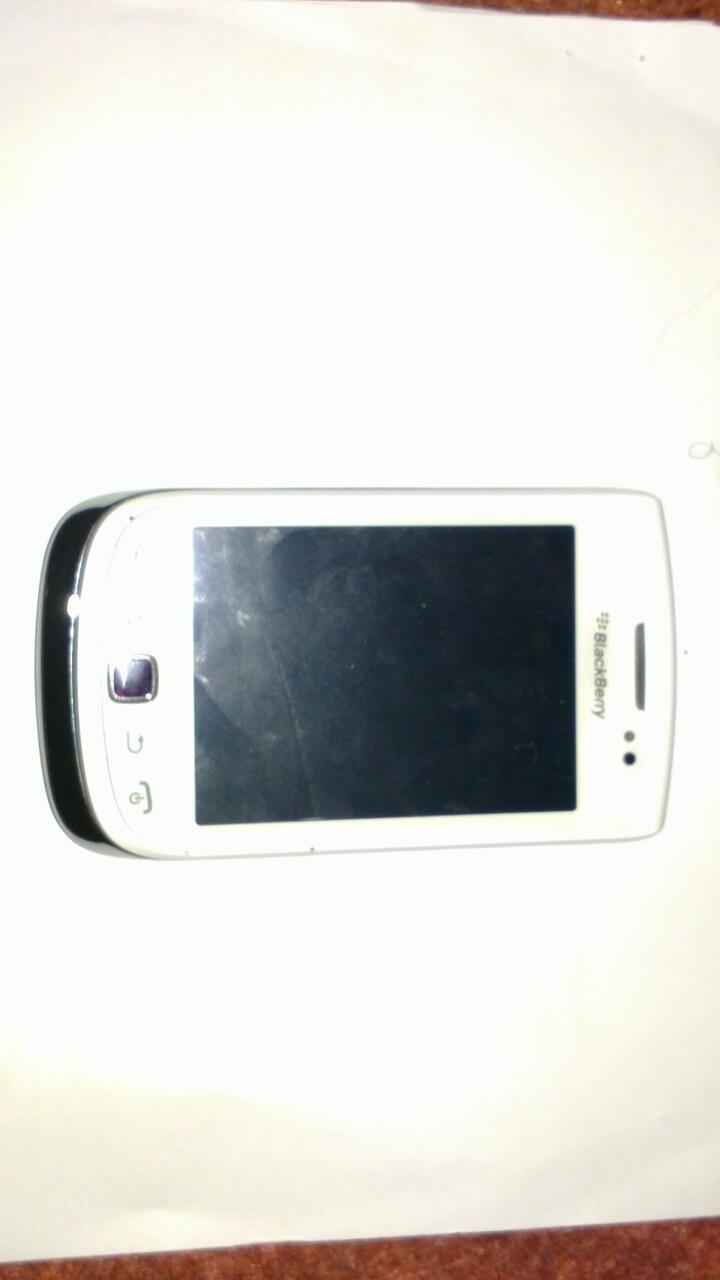 Blackberry Torch2 9810