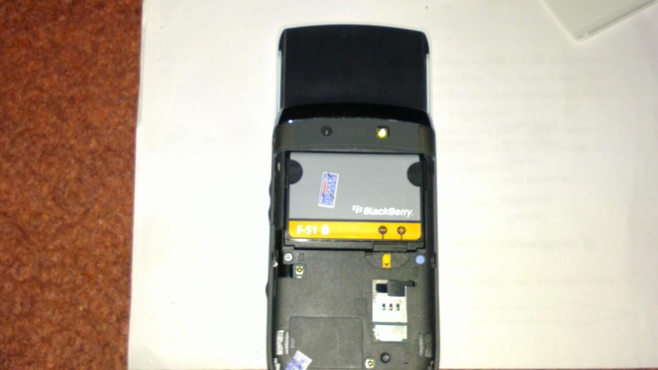 Blackberry Torch2 9810