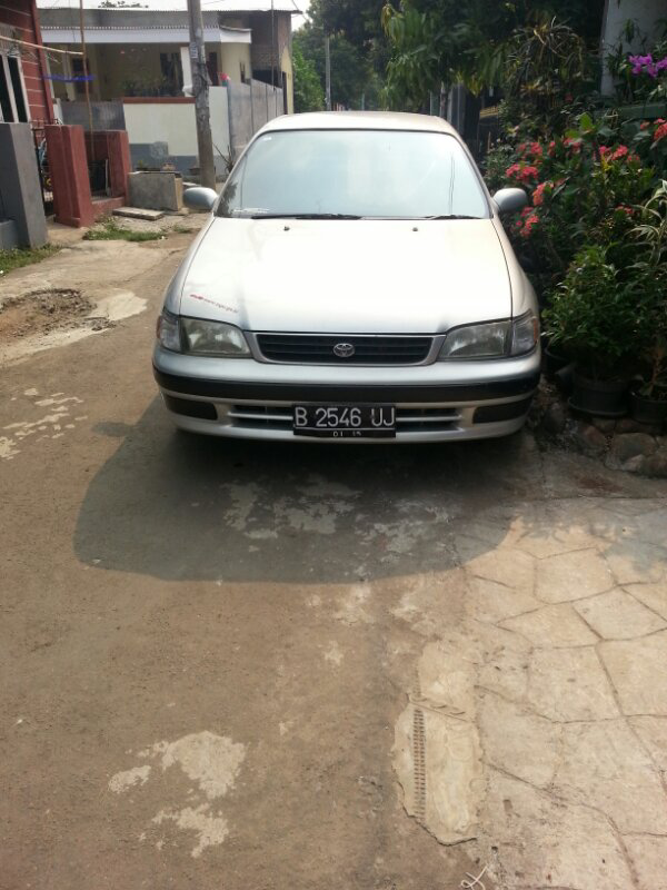 toyota corona absolute 2000cc