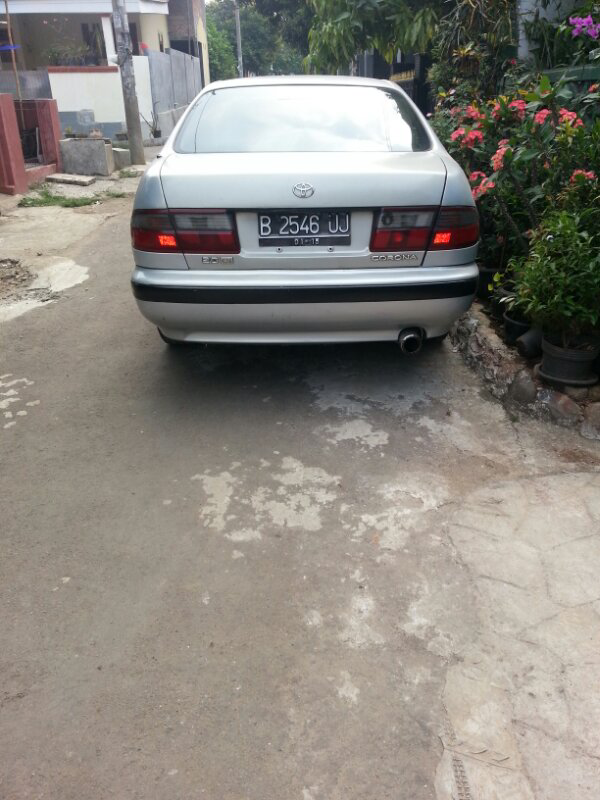 toyota corona absolute 2000cc