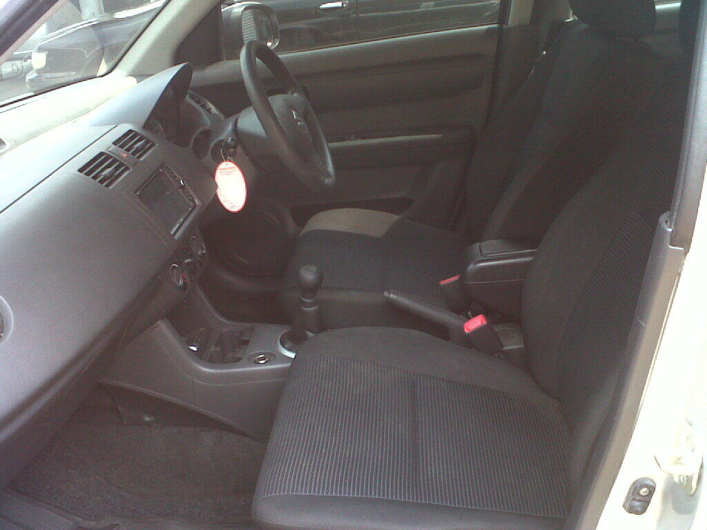 Suzuki swift st manual tahun 2011 silver metalik