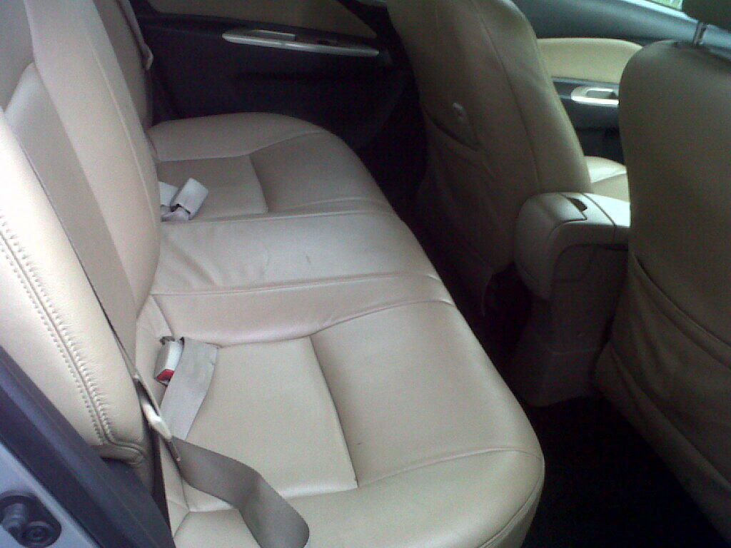 Toyota Vios G at tahun 2007 silver metalik