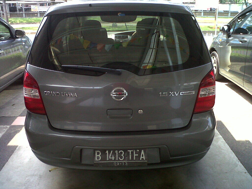 Nissan Grand Livina XV AT Tahun 2008