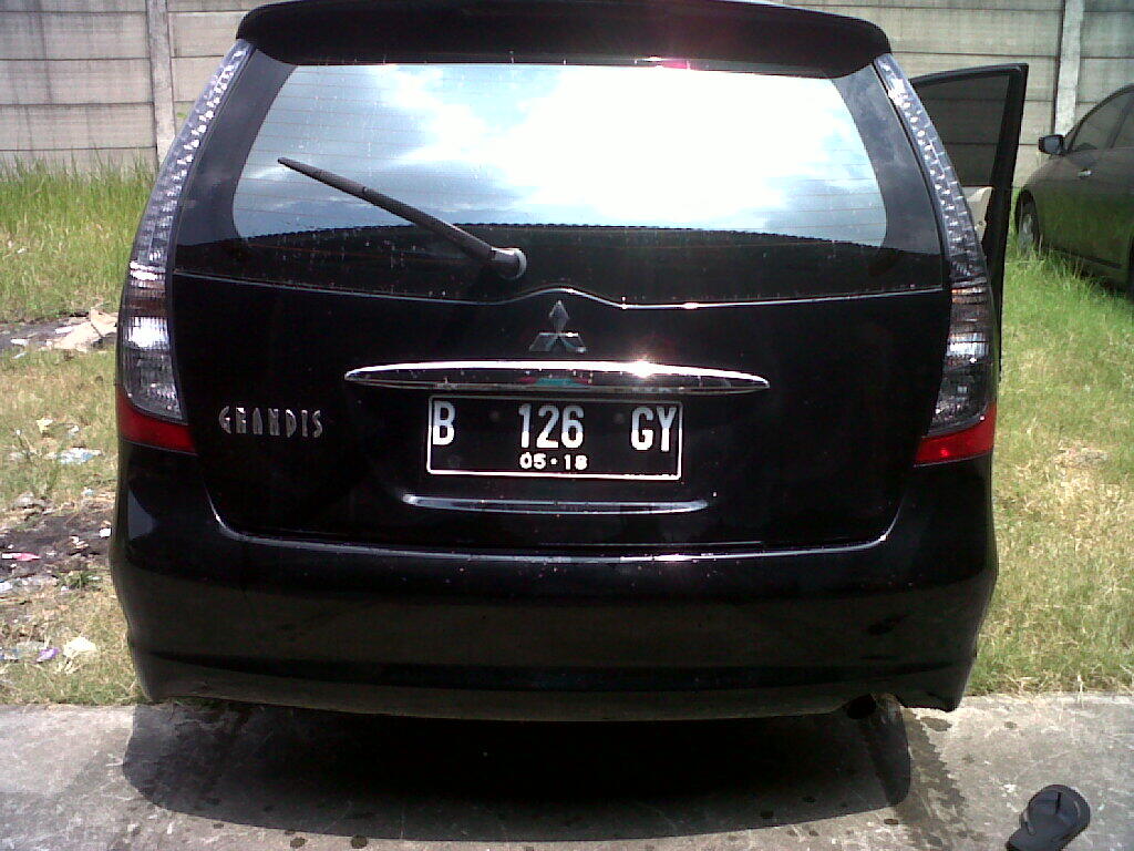 Grandis Tahun 2008 GLS AT 2.4