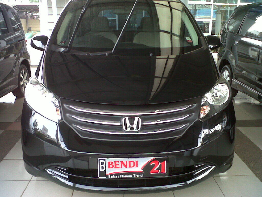 Honda Freed PSD AT 1.5 Tahun 2009