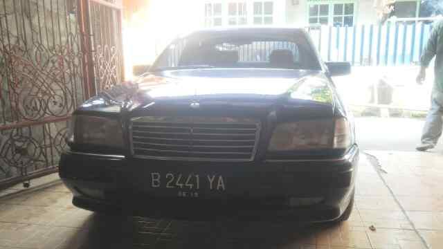 Mercy C200 Manual 1996 AMG Style ! Mint Condition !!!