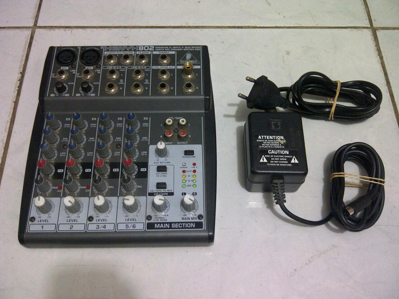 dijual mixer BEHRINGER XENYX 802 murah