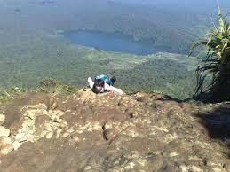 Tentang Gunung Sinabung .. Masuk gan ,.