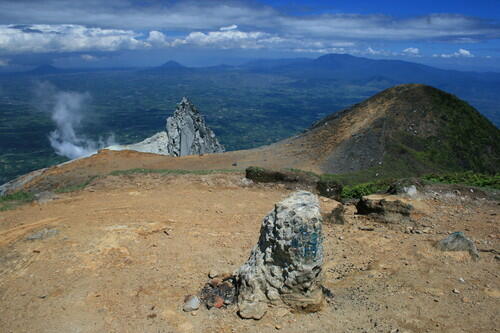 Tentang Gunung Sinabung .. Masuk gan ,.