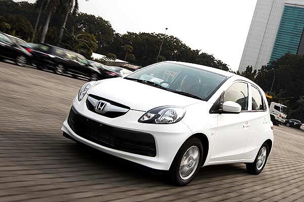 HONDA BRIO Matic..Harga Baguss Bangeeettt..!!!