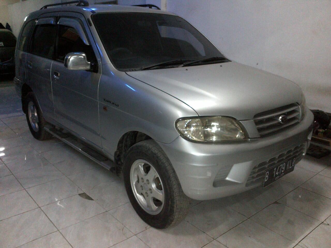 Daihatsu Taruna CX 2000 silver mantab